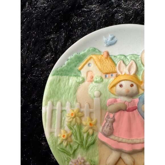 1997 Hallmark Keepsake Sunny Sunday Best Collectors Plate Hand-Painted - Picture 3 of 7
